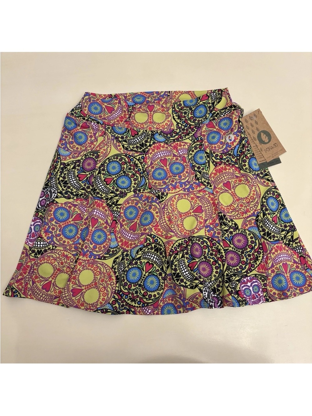 DonaJo Womens 2 Medium Sugar Skull Tennis Athletic Skort Skirt Built in Shorts
